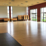 Salle municipale interieur